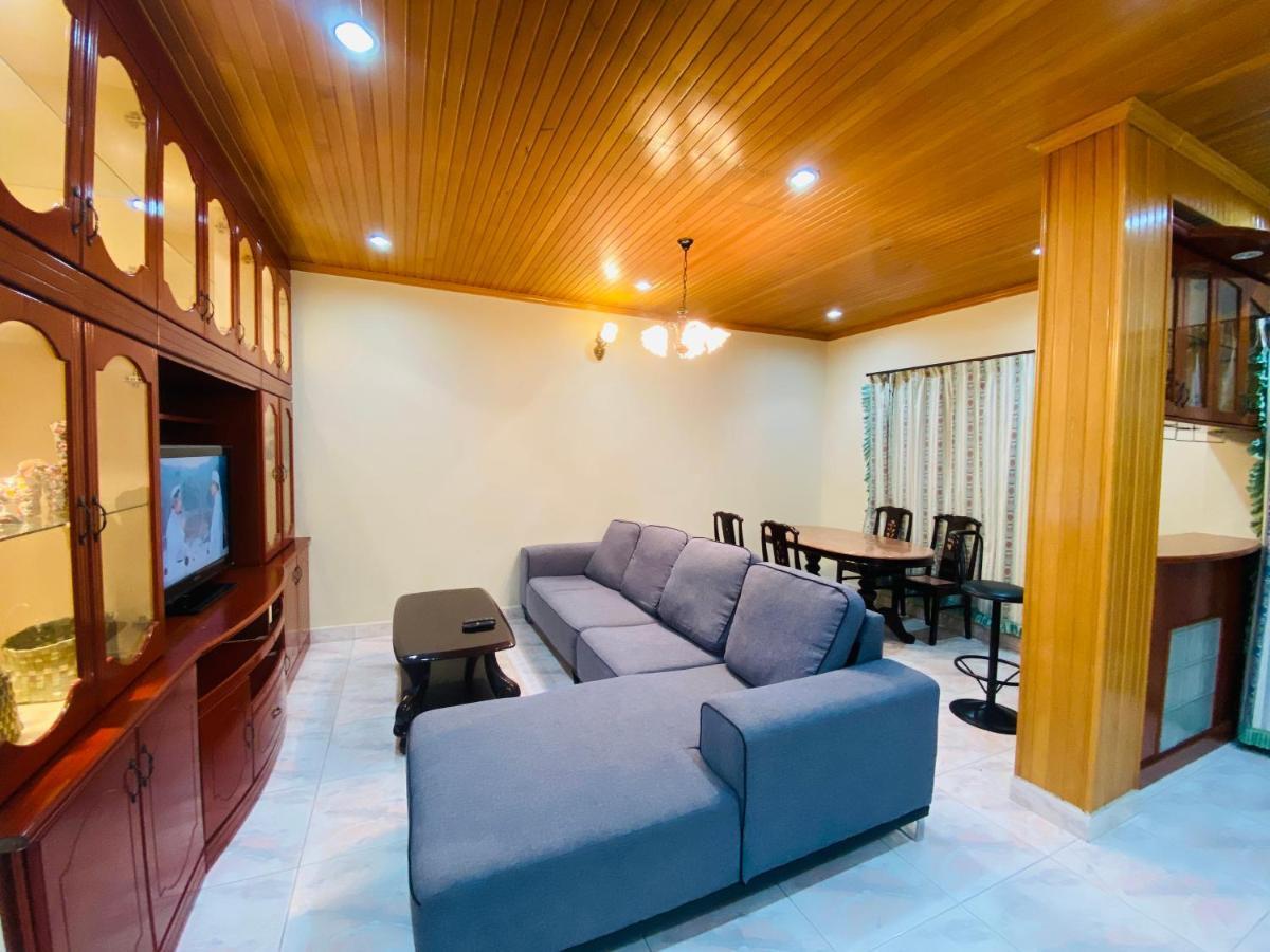 100 Oastel Coliving Hotel Tanah Rata Exterior photo